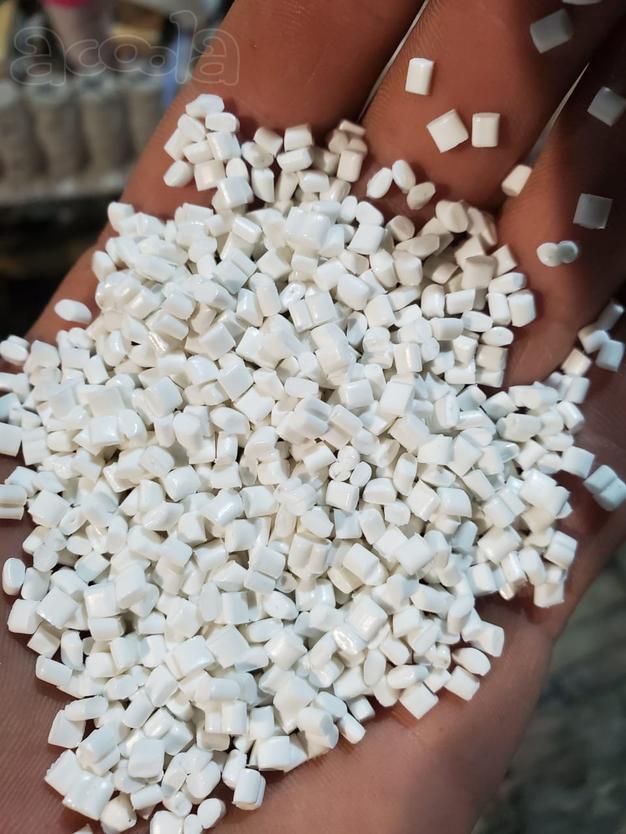 Гранула полипропилена белого цвета вторичная